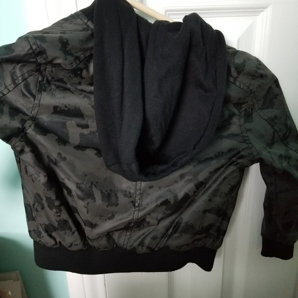 Jacket - Picture 3 of 3